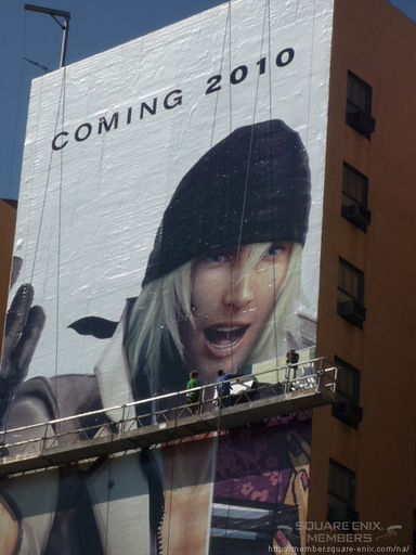 Гигантские рекламные постеры Final Fantasy XIII